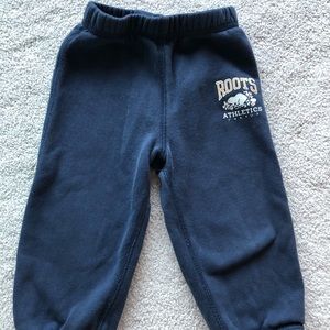 Roots joggers